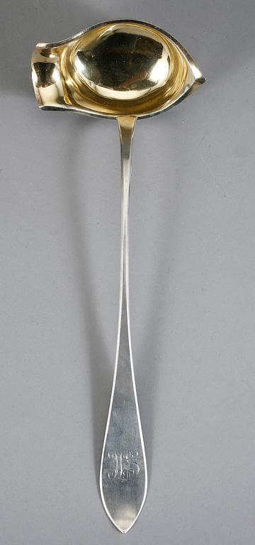 SOPPSLEV, silver, Helsingfors 1916. Vikt 160 g.