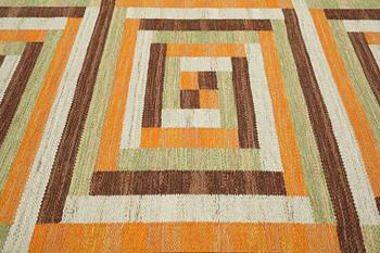 Barbro Nilsson, gallerimatta, "Ostia orange", rölakan, ca 306-307 x 99-100 cm, signerad AB MMF BN.