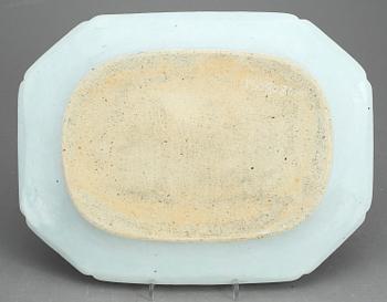 STEKFAT, porslin, Kina, 1700-tal.