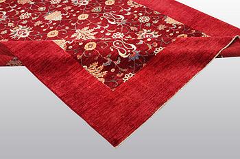 A carpet, Zeigler design, ca 290 x 210.