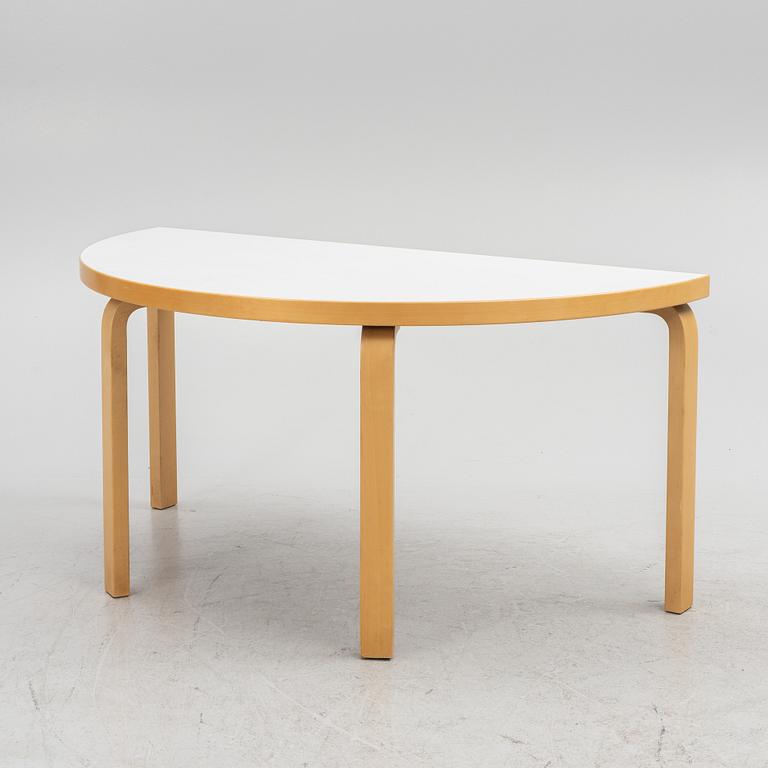 Alvar Aalto, large dining/conference table in four parts, model 81A and 96, Artek.