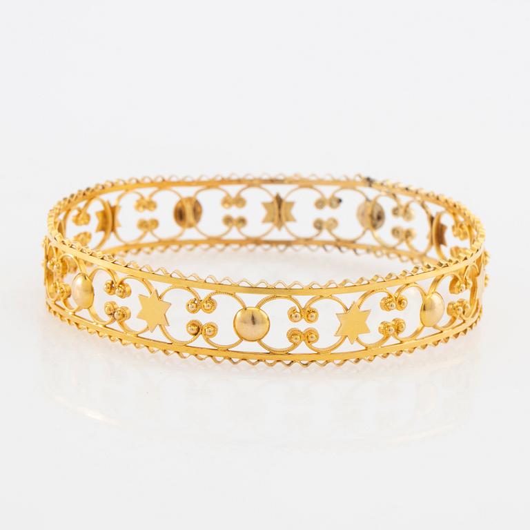 Bracelet 18K gold.