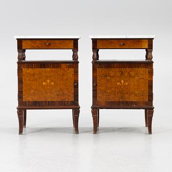 Sängbord, ett par, 1920-30-tal.