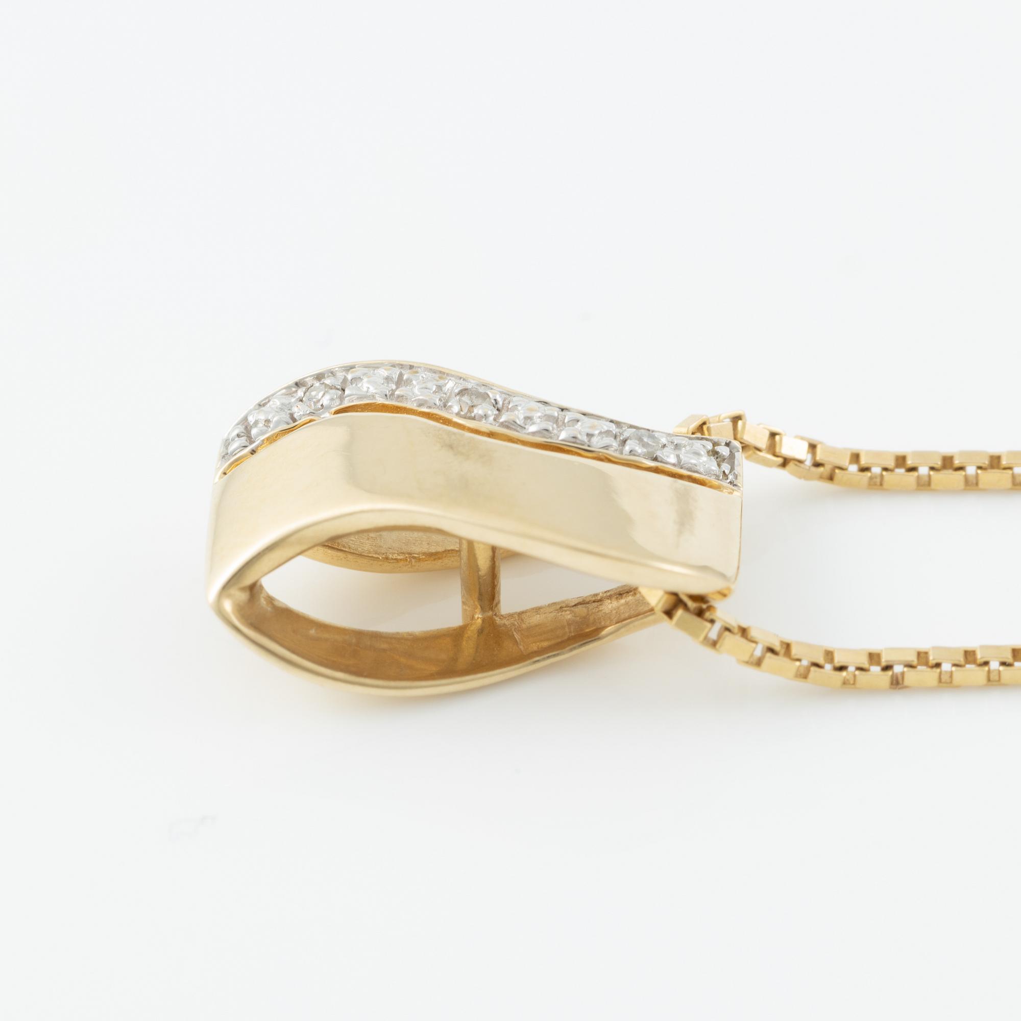 Hängsmycke med kedja, 14K guld med diamanter.