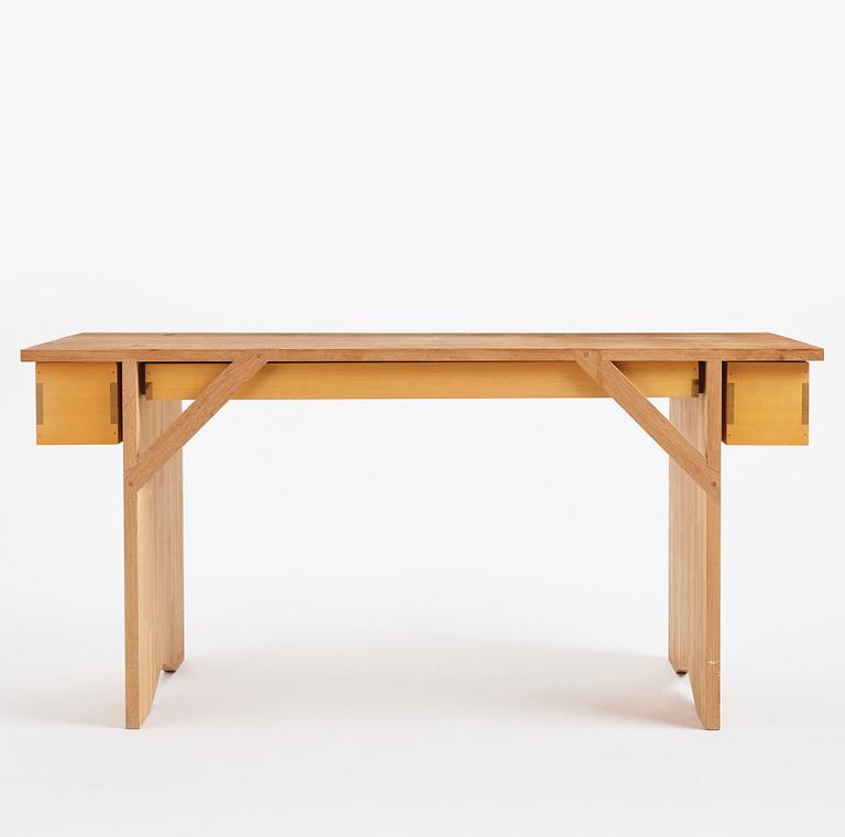 Lars Stensö, a "Singer" desk, "Woodstockholm", Sweden, ca 2015.