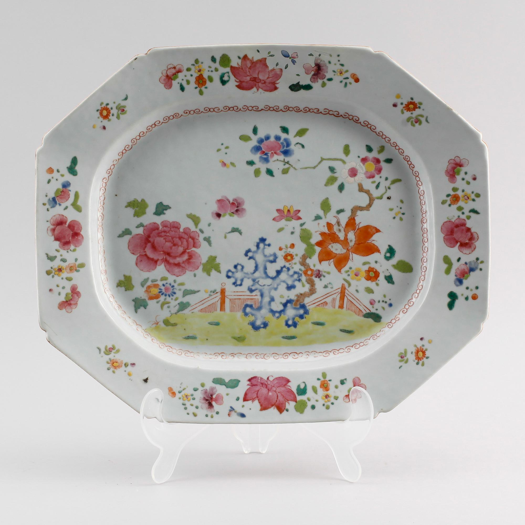 STEKFAT, porslin, famille rose, Kina, Qianlong 1736-1795.