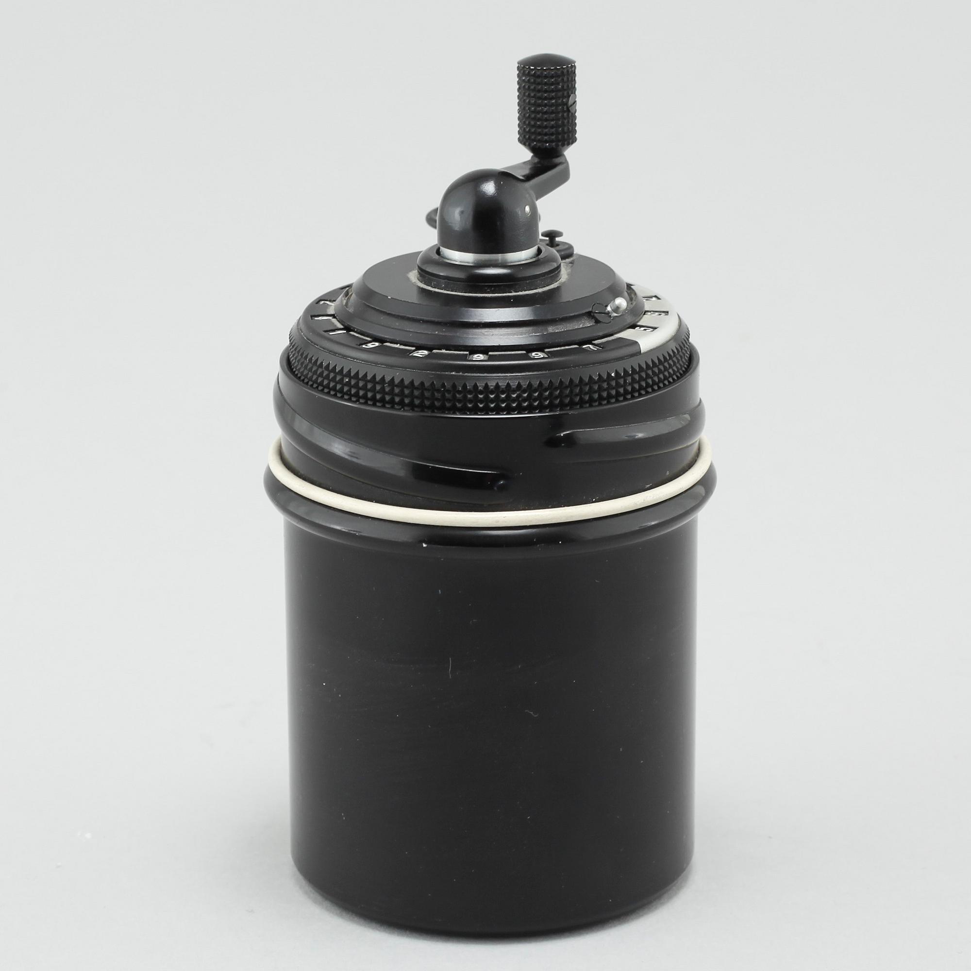 A "Curta Type 1", developed by Curt Herzstark,  Contina AG Mauren, approx 1954.
