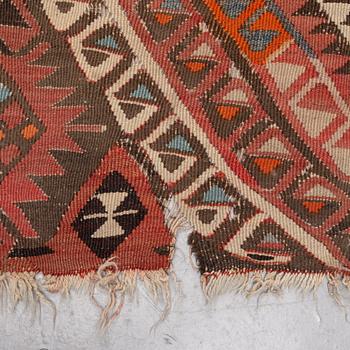 Matto, a kilim, an antique Anatolian probably, ca 297-315 x 247-253,5 cm.