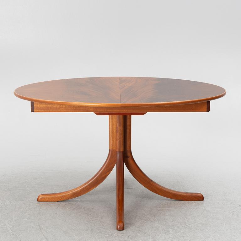 Josef Frank, matbord, modell 771. Firma Svenskt Tenn.