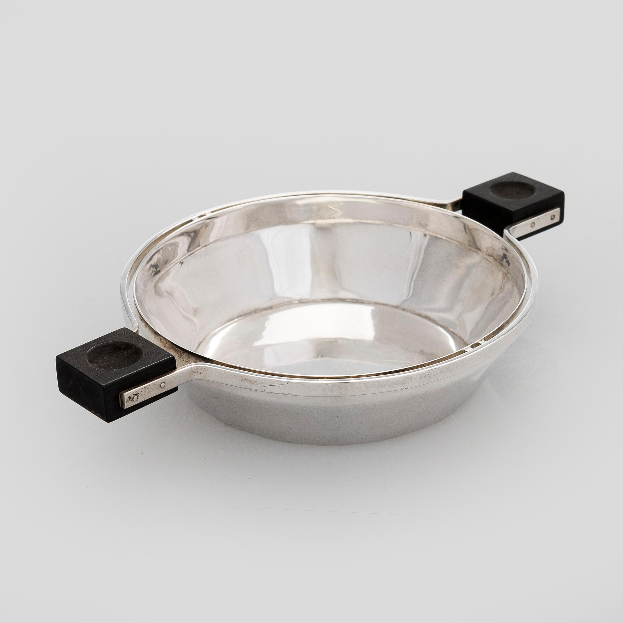 Mauno Honkanen, Malja, hopeaa, Tillander, Helsinki 1958.