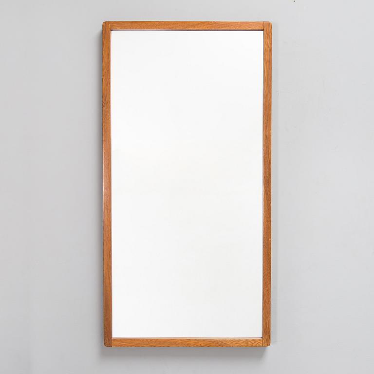 Alvar Aalto, a mid-20th-century mirror for O.Y. Huonekalu- ja Rakennustyötehdas A.B.