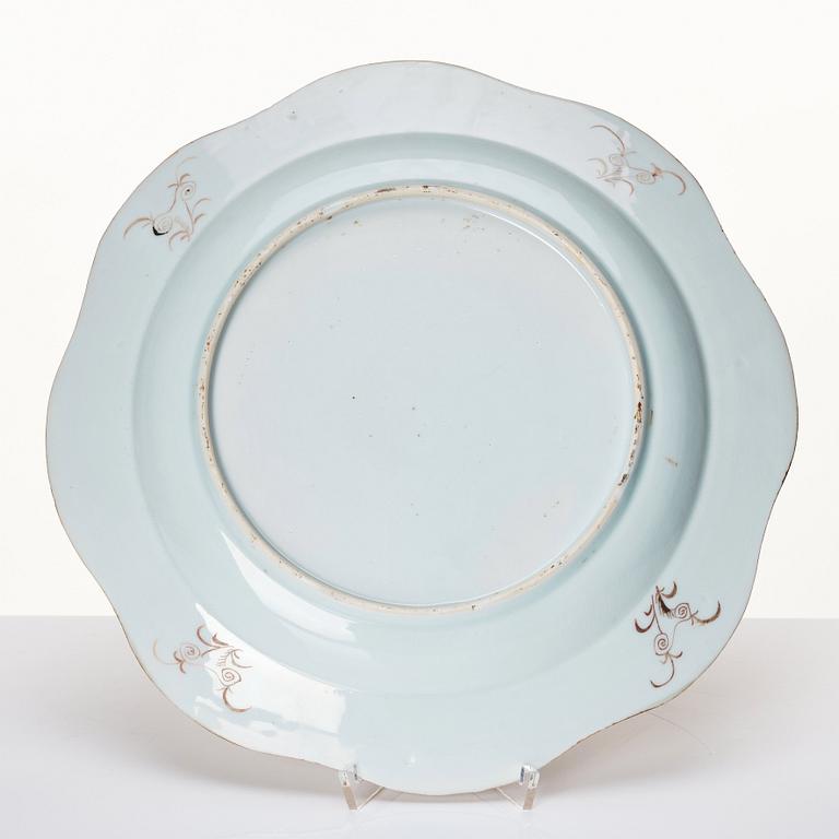 A lobed famille rose dish, Qing dynasty, Qianlong (1736-95).