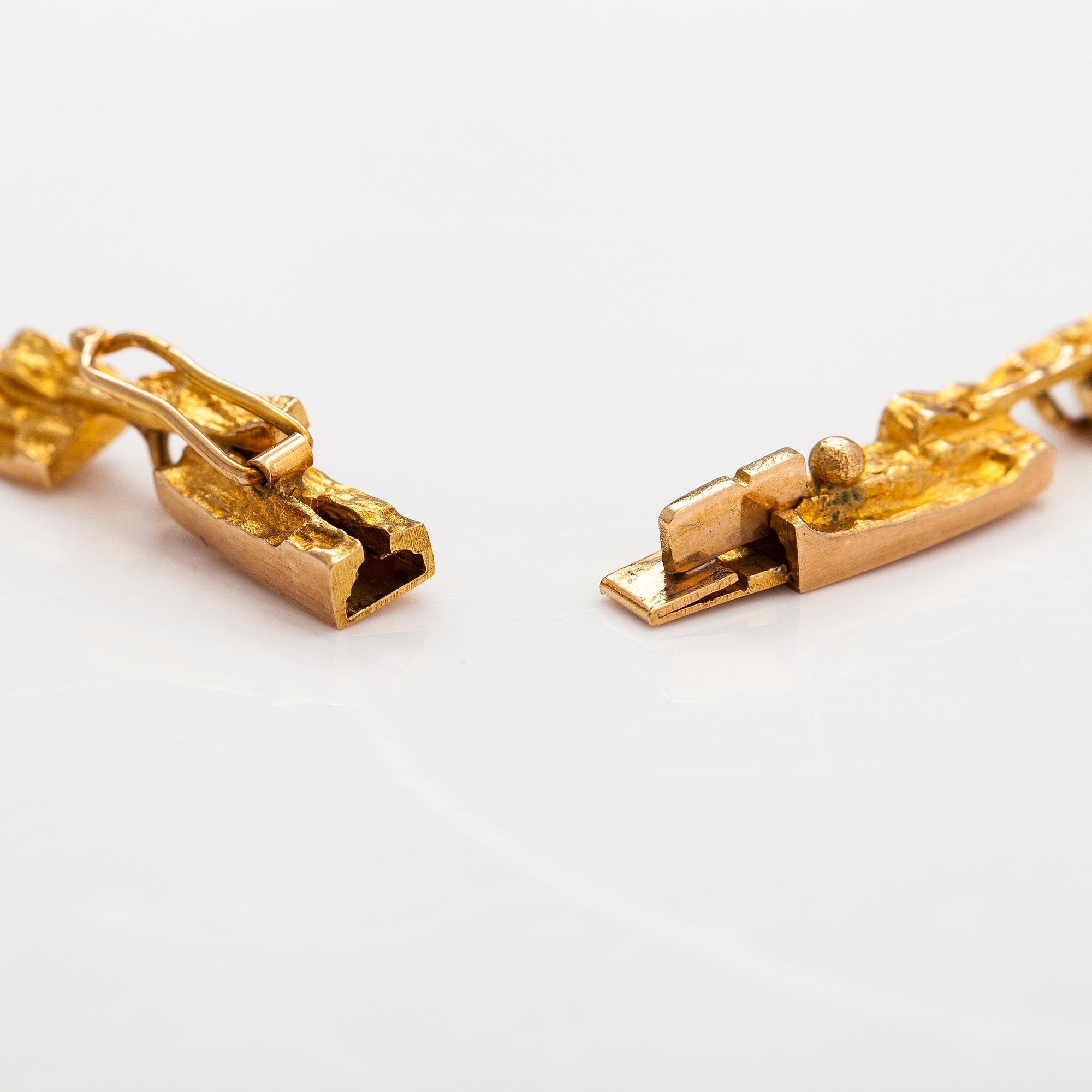 Björn Weckström, "Tundra", a 14K gold necklace . Lapponia 1973.