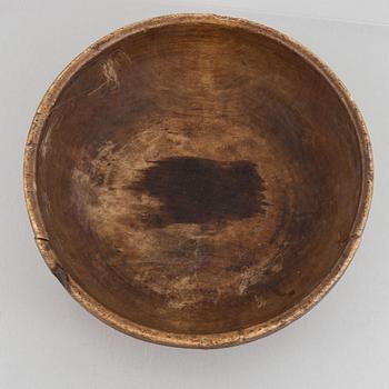 A turned bowl, Sweden, first part 19th century.