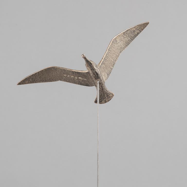 Rey Urban, two sterling silver birds, Stockholm 1996-1999.