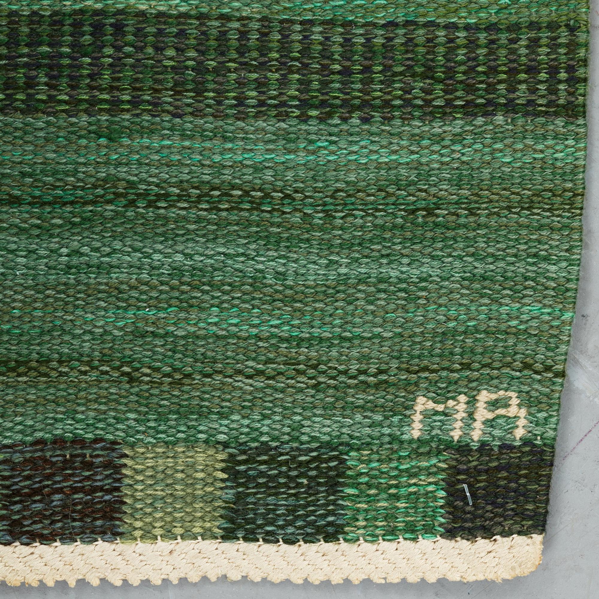 Marianne Richter, matta, "Fasad, grön II", rölakan, ca 240-241,5 x 187-189,5 cm, signerad AB MMF MR.
