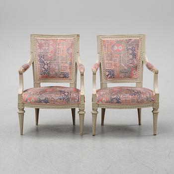 A set of two gustavian armchairs.