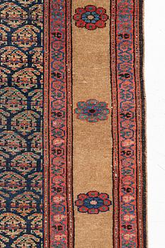 Hamadan antique/semi-antique approximately 425 x 162 cm.