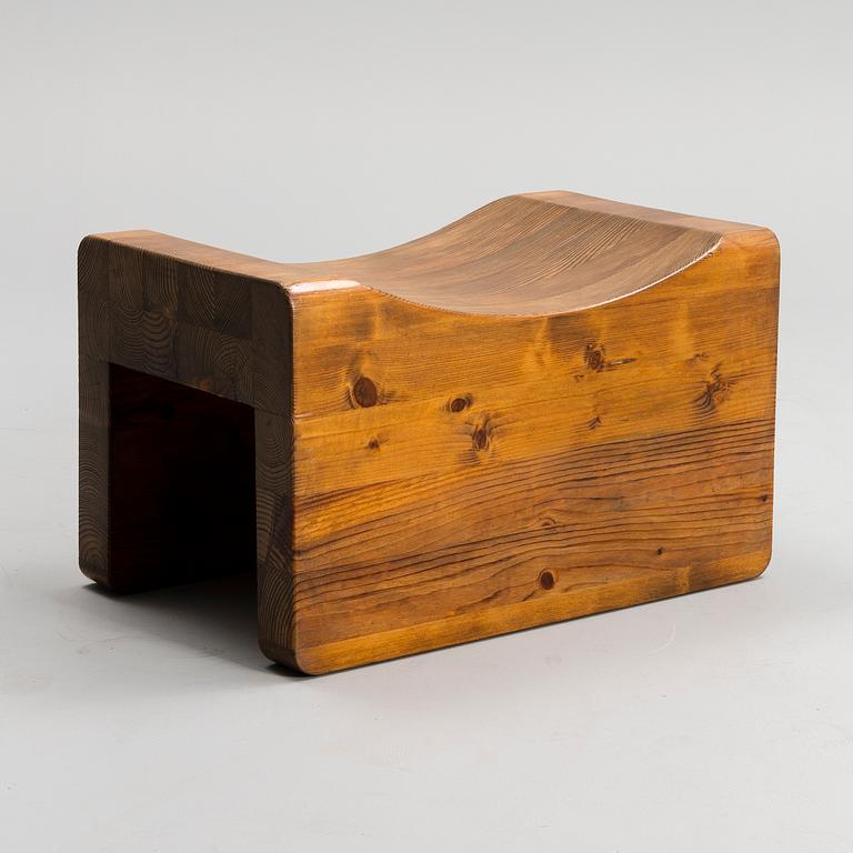 AXEL EINAR HJORTH, A STOOL. Likely the model "Utö". For Nordiska Kompaniet (NK) 1930s.