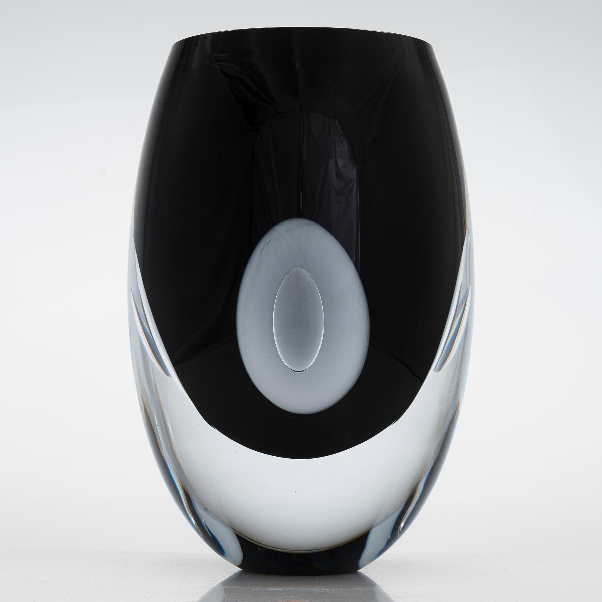 Timo Sarpaneva, lasiveistos, "Claritas",  signeerattu Timo Sarpaneva Iittala 2007.