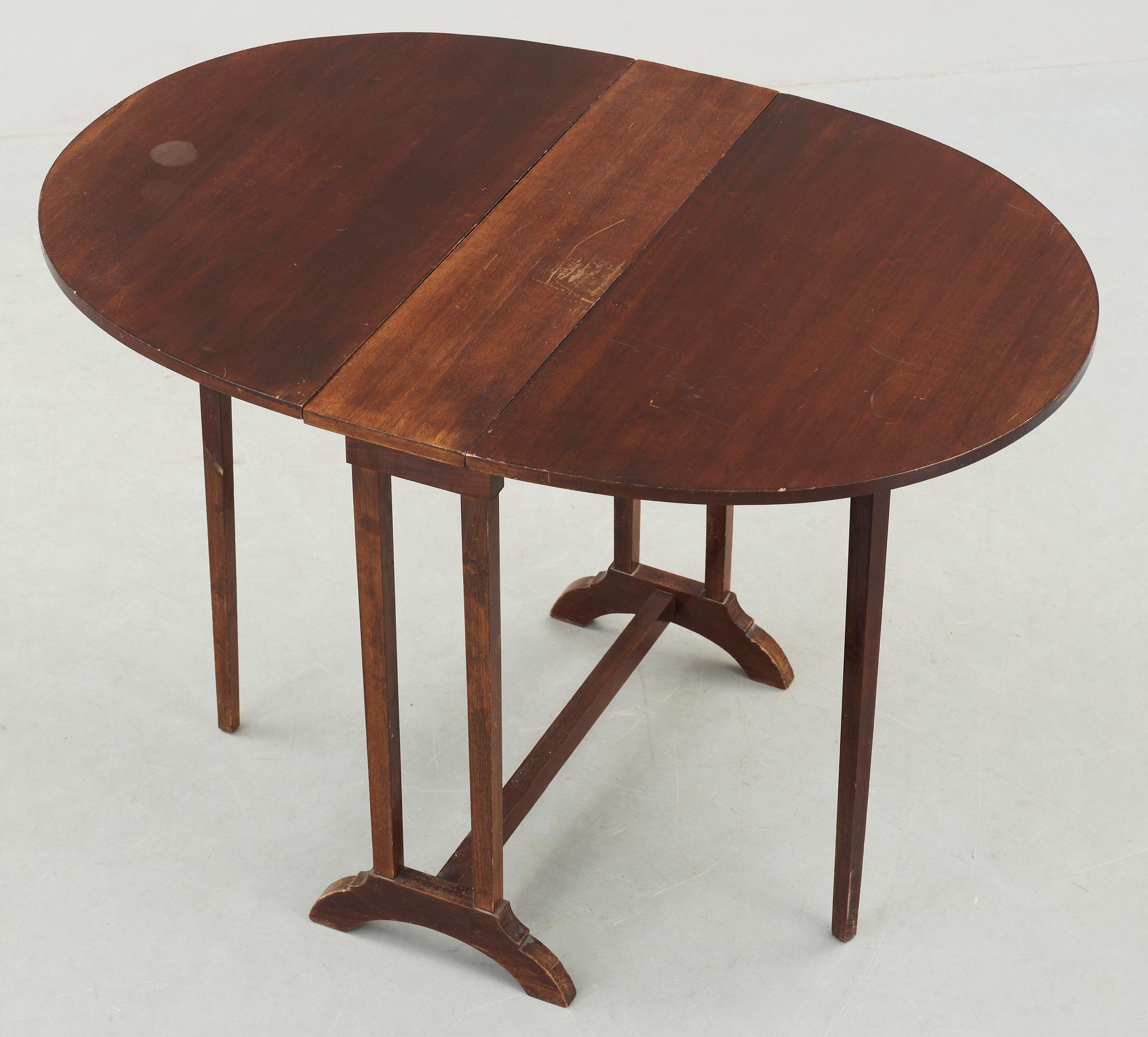 KLAFFBORD, omkring sekelskiftet 1900.