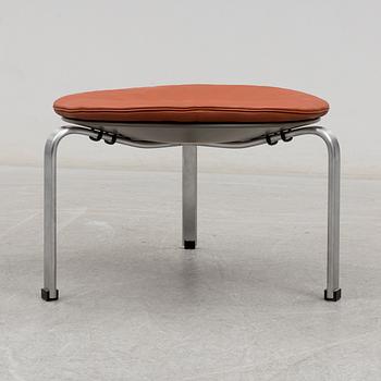 A 'PK-33' stool by Poul Kjerholm for Fritz Hansen, Danmark, 2003.