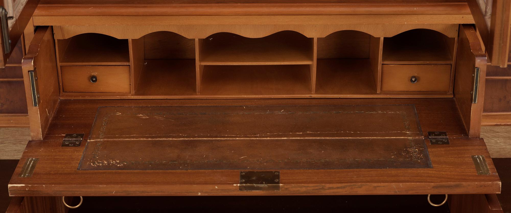 SKRIVSKÅP, England, 1900-talets sista kvartal.