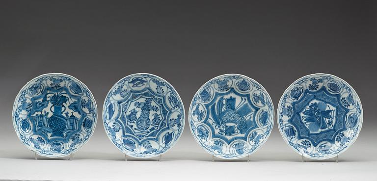 A matched set of 12 blue and white kraak dishes, Ming dynasty, Wanli (1572-1620).