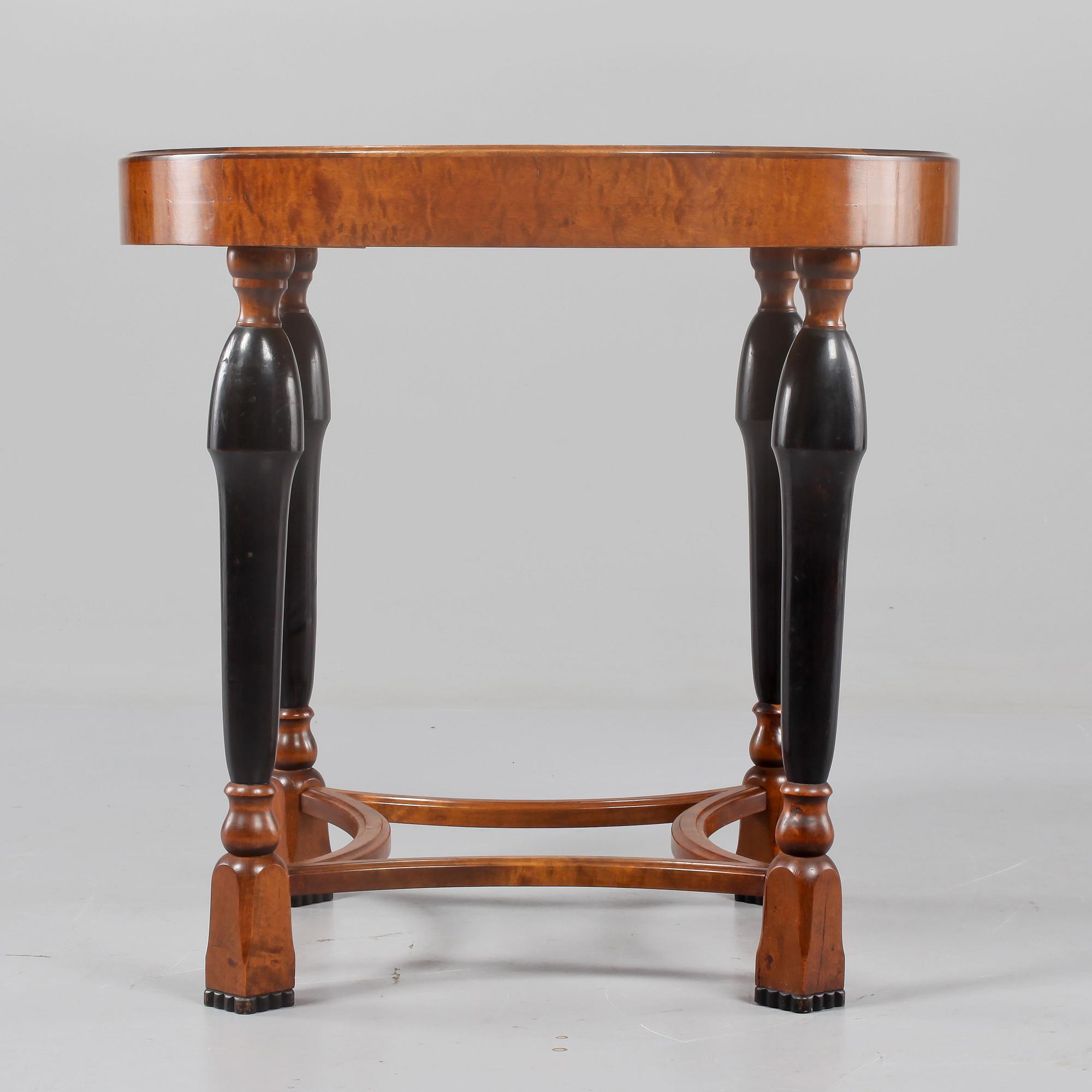 SALONGSBORD, Sverige, 1920-tal.