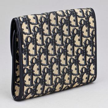 VÄSKOR /KUVERTVÄSKA, 2 st, Christian Dior, Paris.