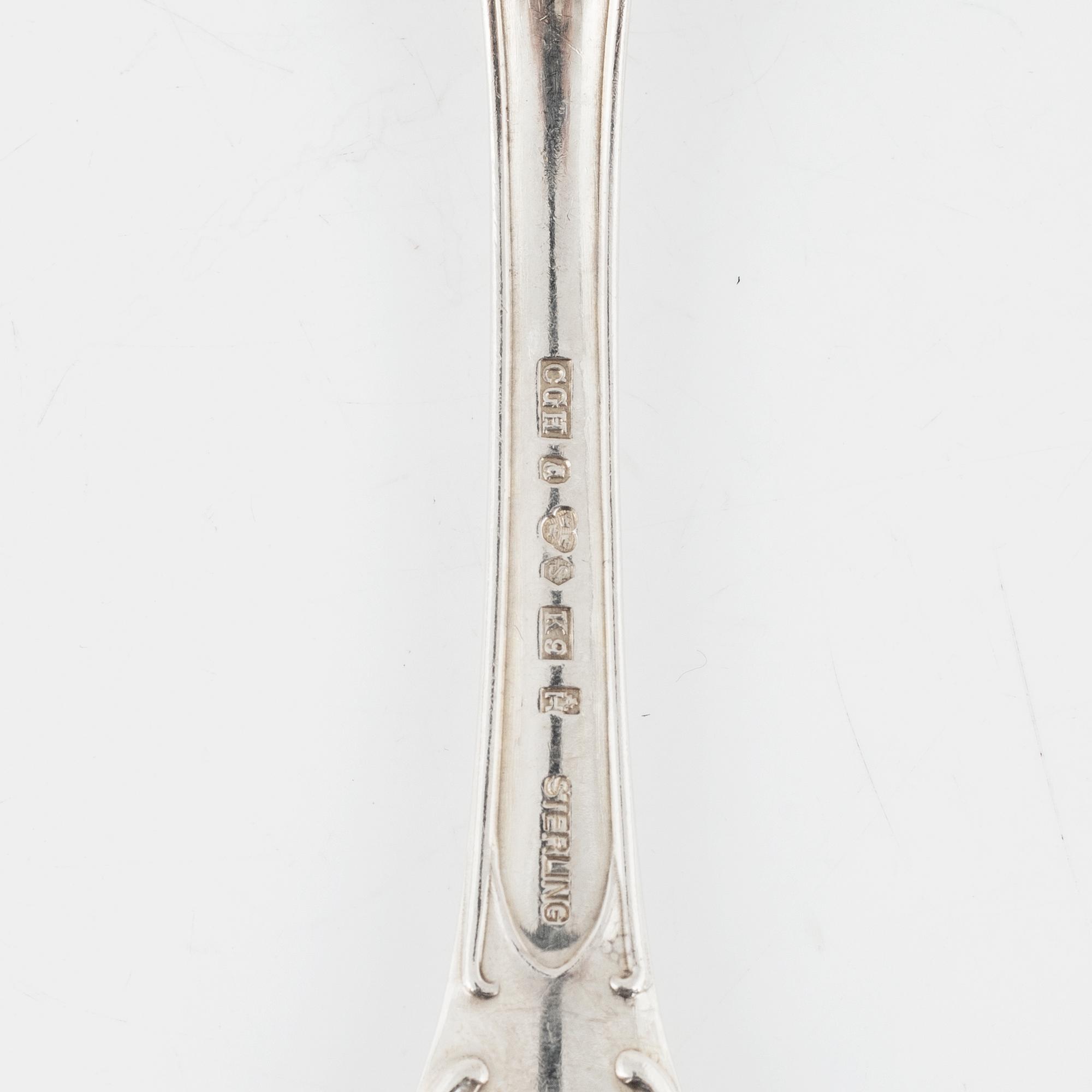 Besticksuppsättning, 36 delar, sterlingilver, "Prins Albert", C.G.Hallberg, Stockholm, 1960.