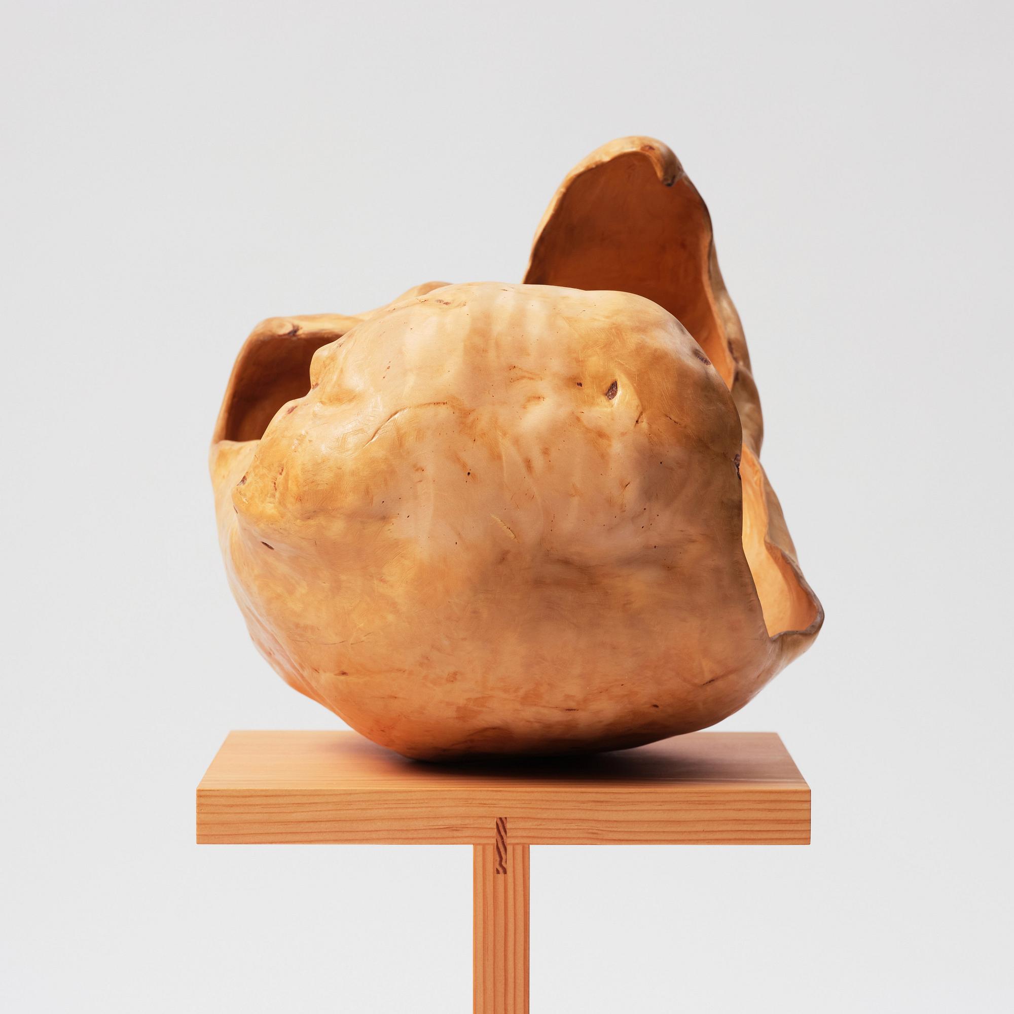 A burr wood bowl, 20th century.