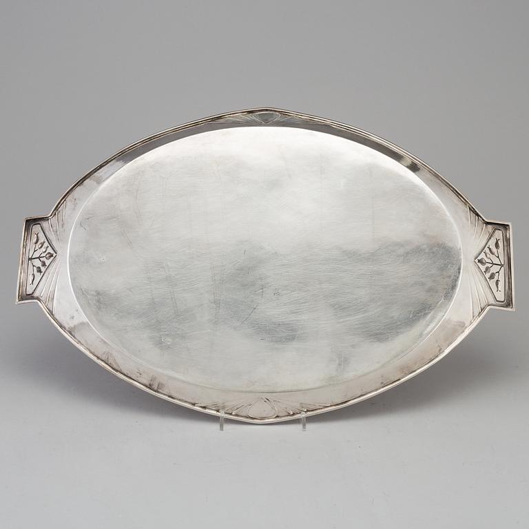 A Swedish Art Nouveau silver tray decorated with stylized sprays of flowers, maker's mark CF Carlman, Stockholm, 1904.