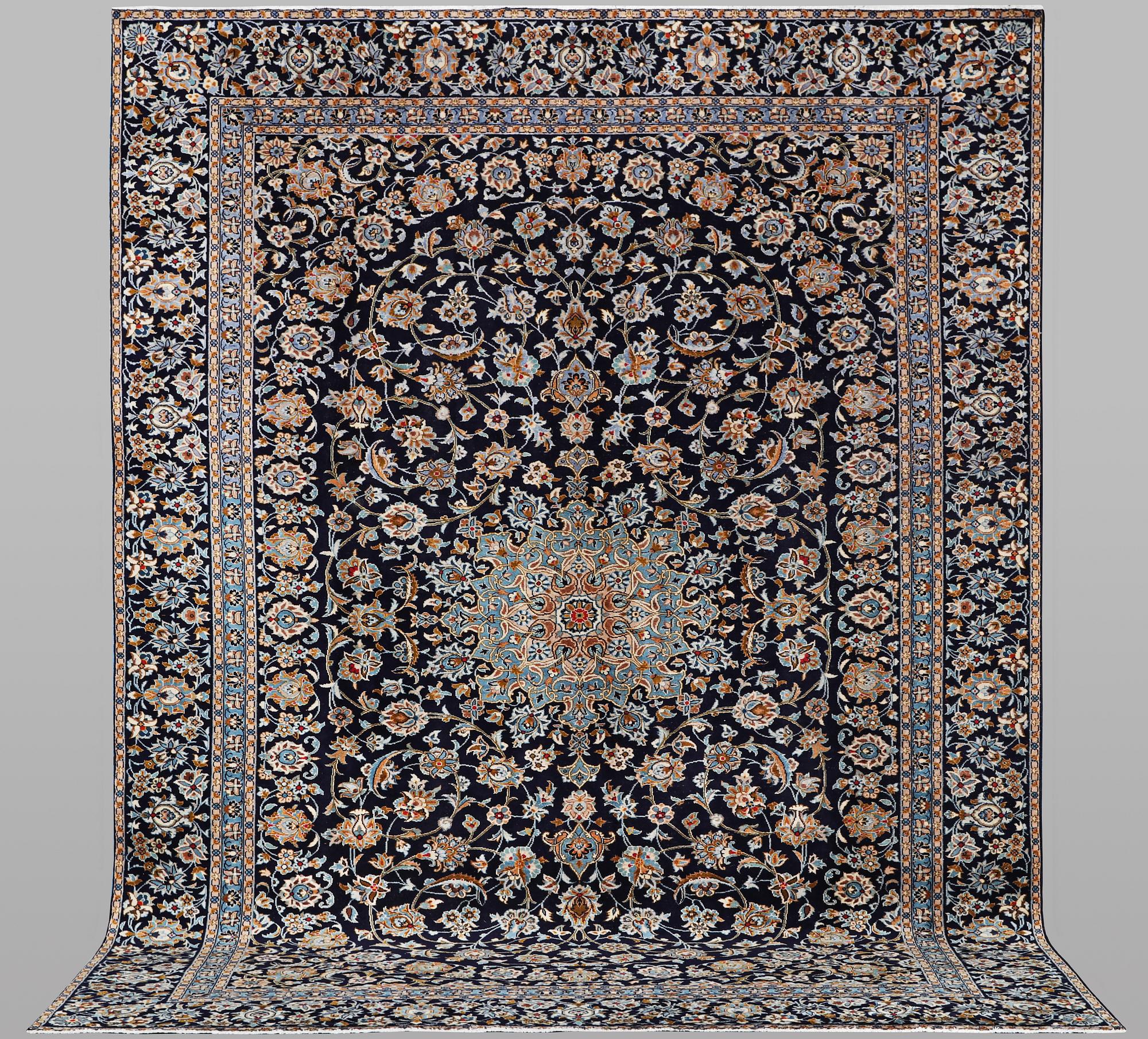 A carpet, Kashan, ca 391 x 286 cm.