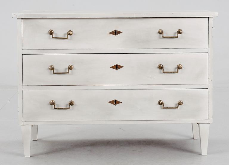 BYRÅ, sengustaviansk ca år 1800.