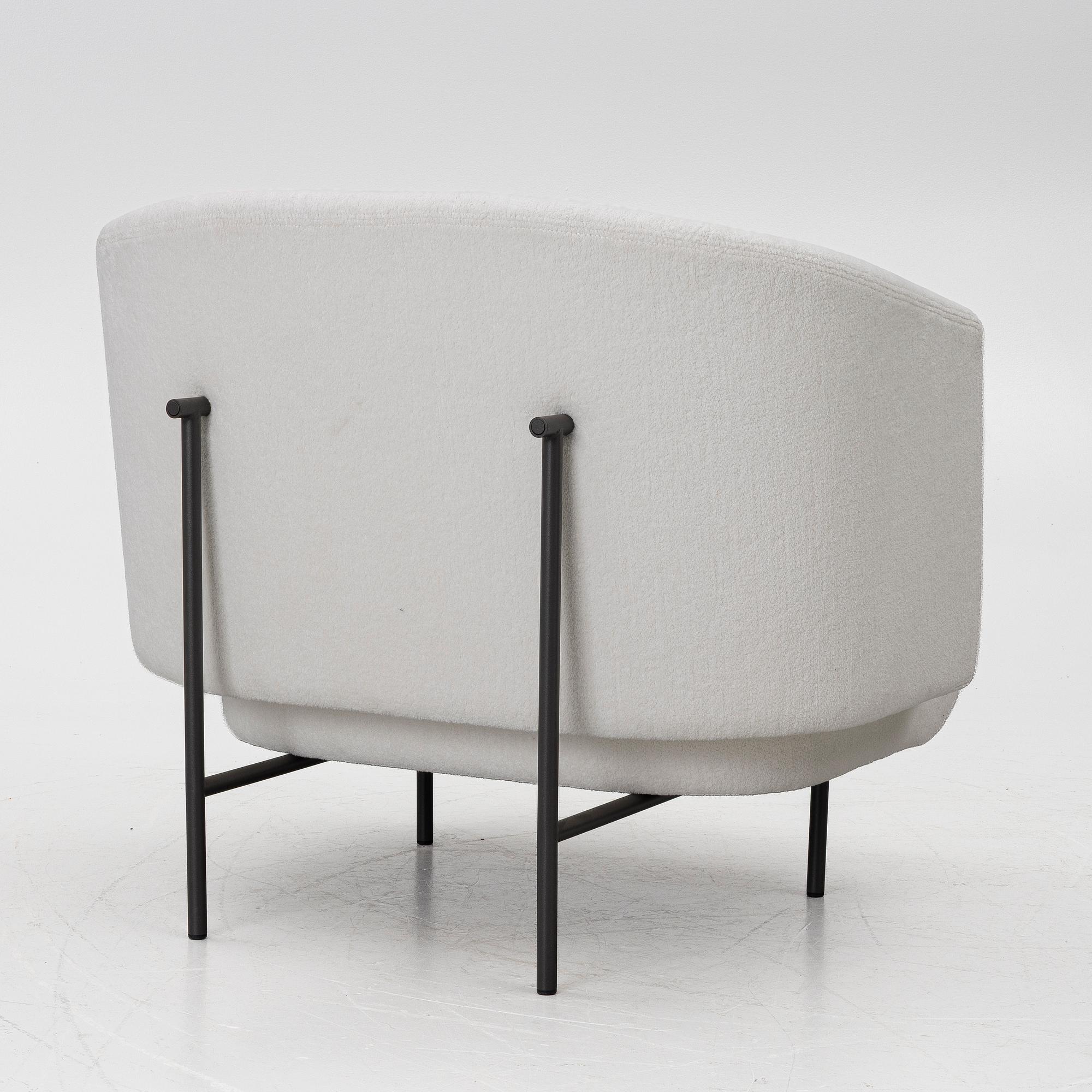 Christophe Delcourt, fåtölj, "Hug", Delcourt Collection, Frankrike.