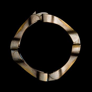 BJÖRN WECKSTRÖM, A BRACELET Mauser, fire bronze, Lapponia.