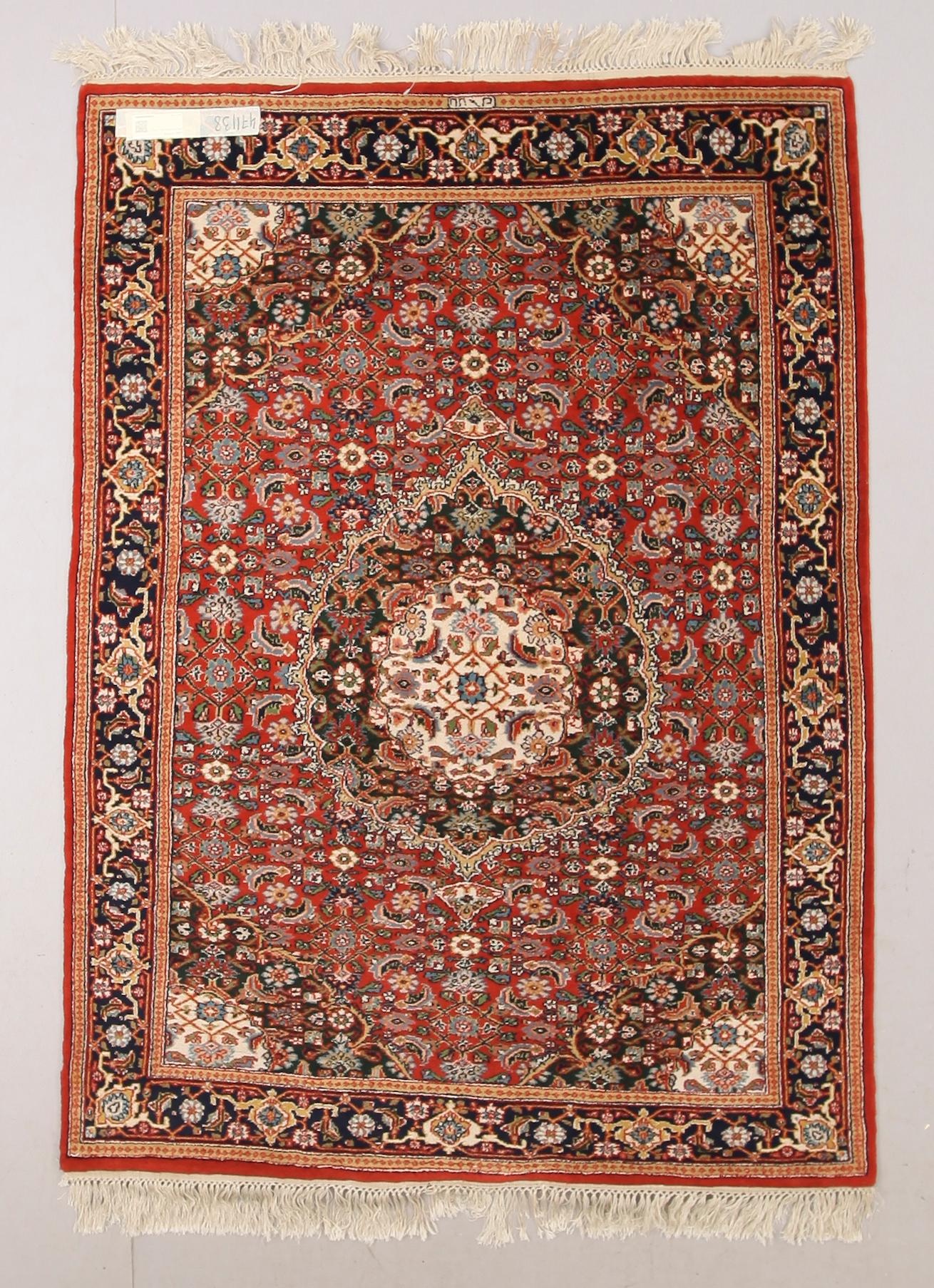 MATTA, Indien. 210 x 135 cm.
