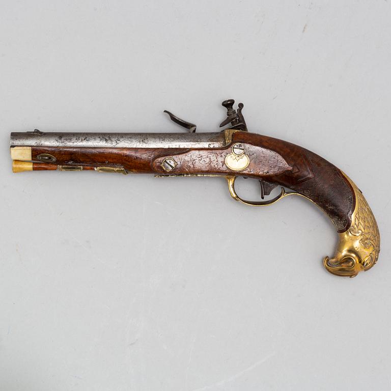 A Flintlock pistol circa 1800.