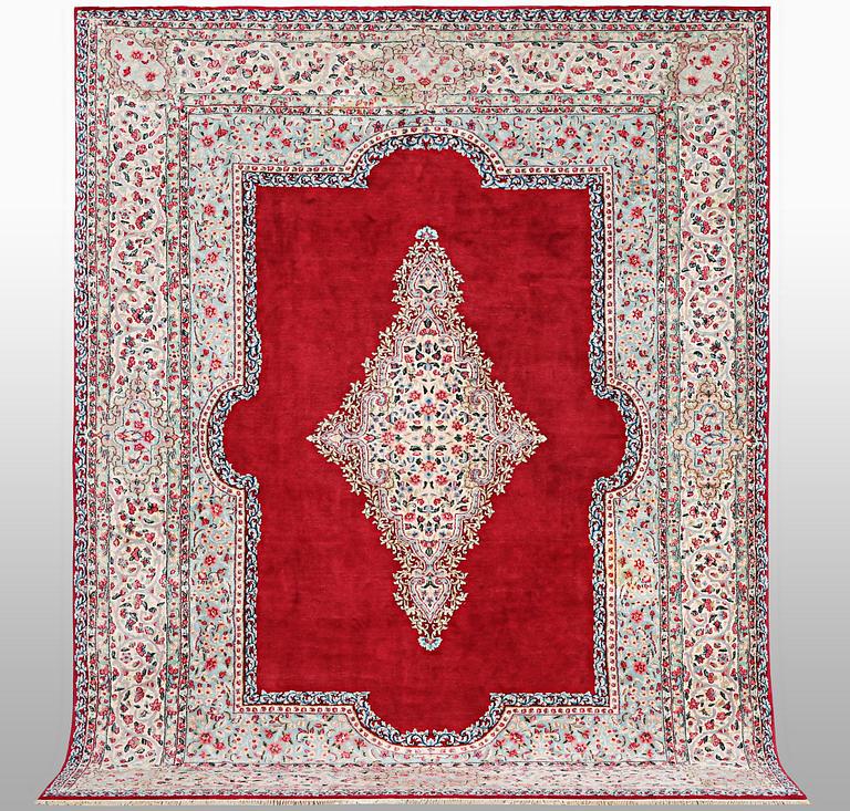 A carpet, Old Kerman, ca 357 x 265 cm.