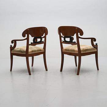 KARMSTOLAR, Karl Johan- stil, 1900-talets första hälft.