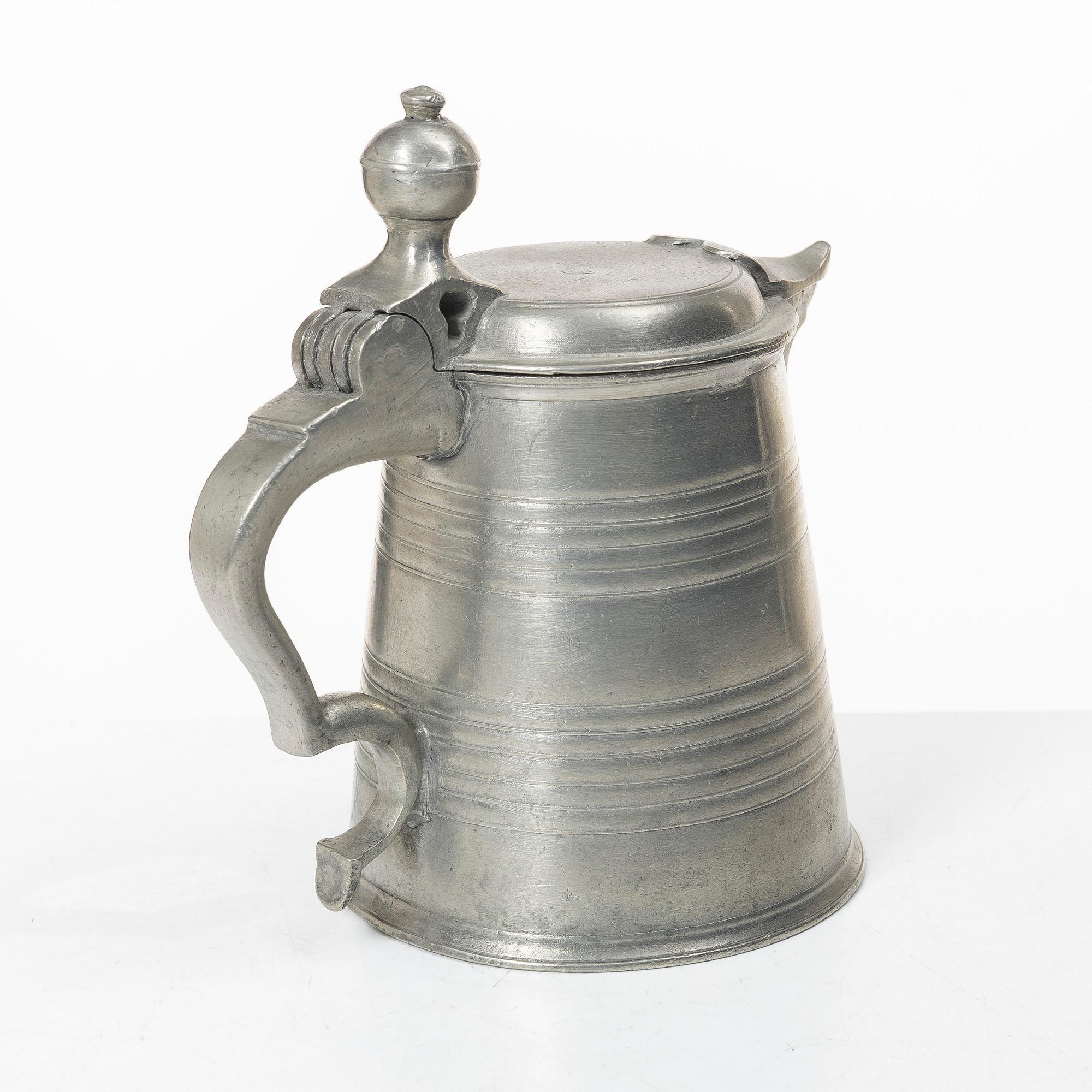 Measuring vessel, by Anders Falk, Köping, 1774.