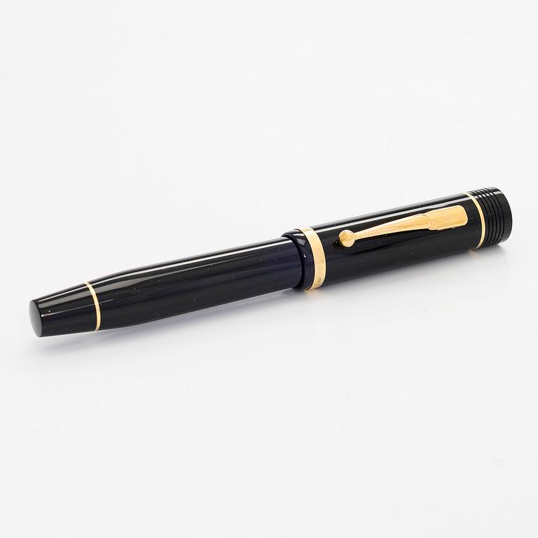 Conway Stewart, mustekynä, ”Churchill”, limited edition, 1990-luku.