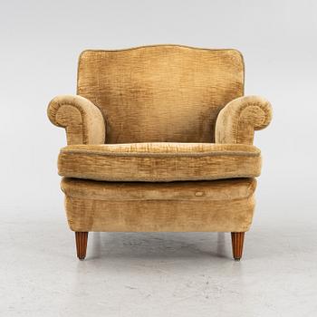 A mid 20th Century armchair.