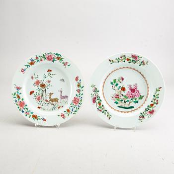 Two famille rose dishes, Qing dynasty, 18th Century.