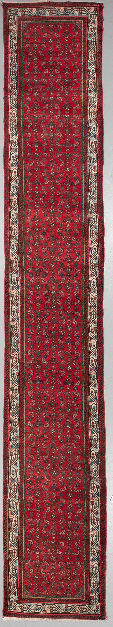A RUNNER, Old Hamadan, Probably, ca 497 x 83 cm.
