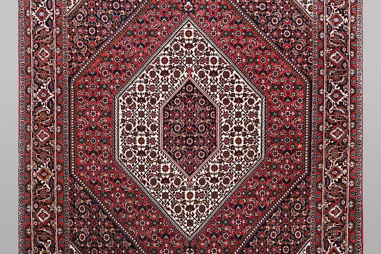 A carpet, Bidjar Takab, ca 204 x 150 cm.