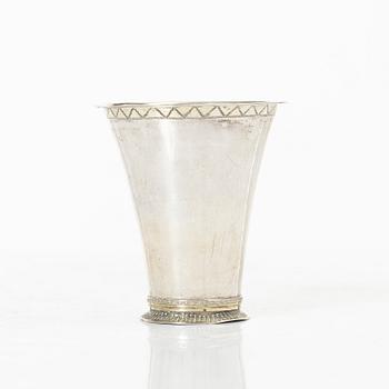 Anders Schotte, bägare, silver, Uddevalla 1777.