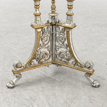 Piedestal, omkring år 1900.