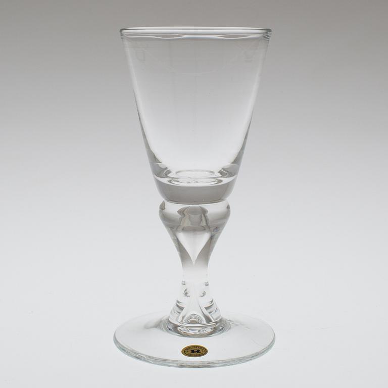 VINGLAS, 12 st, "Slottet", Tomas Harila Carlgren och Lars Sjöberg, Reijmyre Glasbruk.